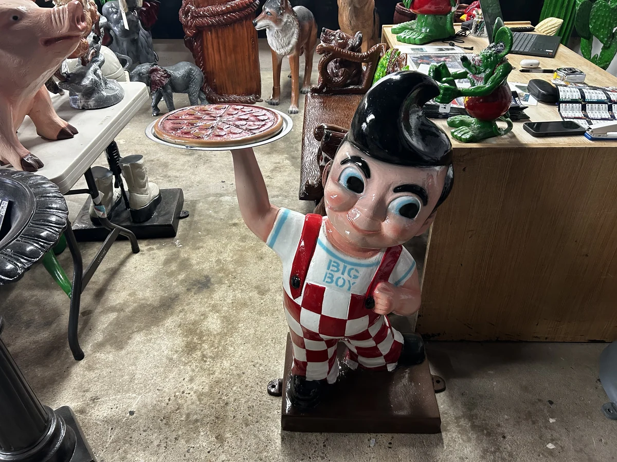 Small Big Boy With Pizza